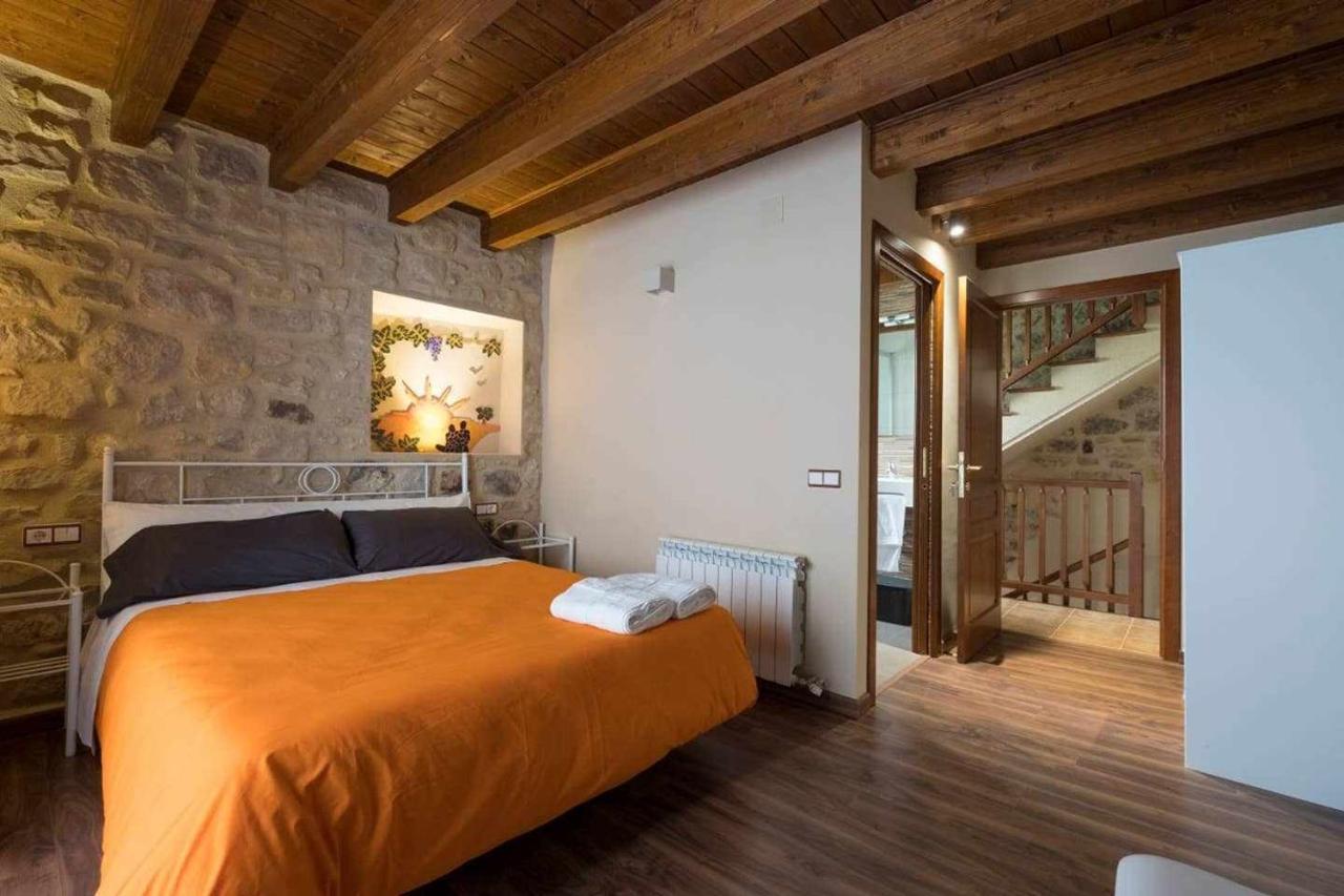 Casa Rural Lo Niu Caseras ภายนอก รูปภาพ