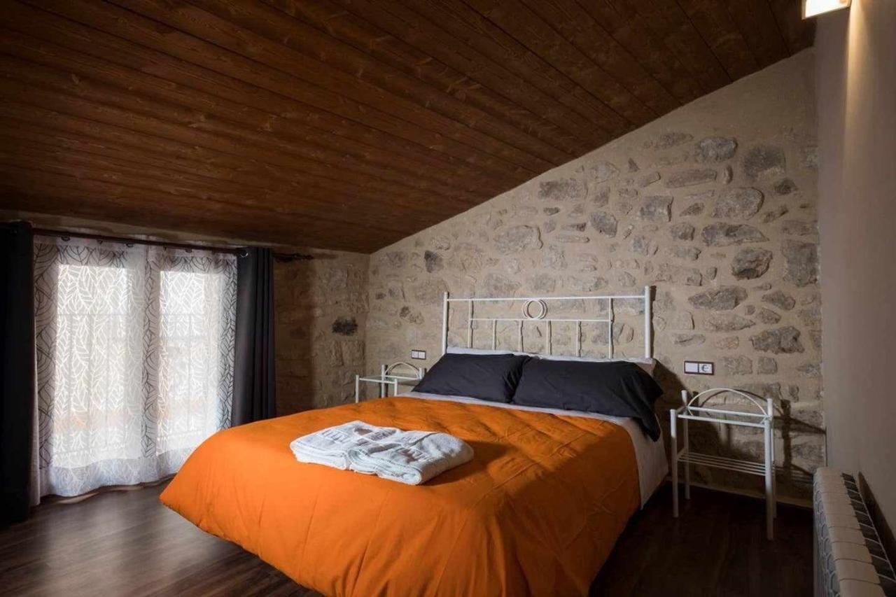 Casa Rural Lo Niu Caseras ภายนอก รูปภาพ
